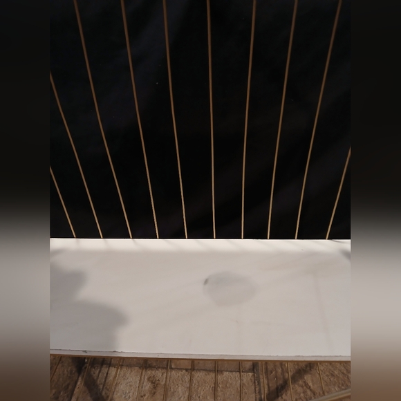 JT Rose Octogon Gold Toned and White Wall Shelf - Picture 3 of 3